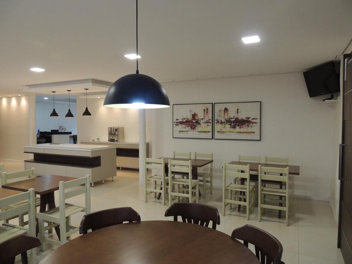 Agape Hotel Cesário Lange Екстериор снимка
